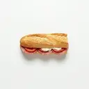 Baguette-Brötchen mit Salami, Tomaten und Salatcreme