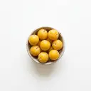 Mirabelle, roh