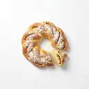 Mandelkranz (Hefeteig)