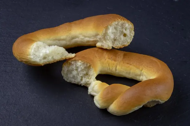 Foto von Burger Brezel – fertig angerichtet