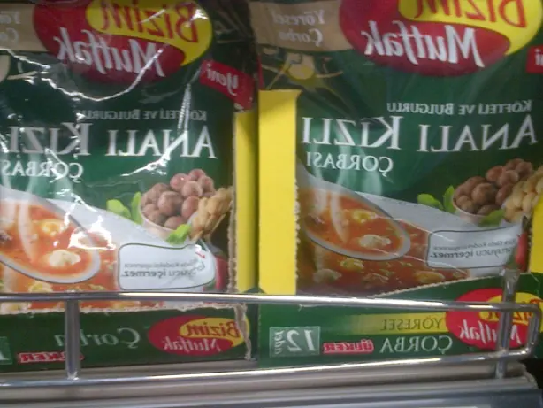 Foto von Analı Kızlı Suppe (Türkische Mutter-Tochter-Suppe) – fertig angerichtet