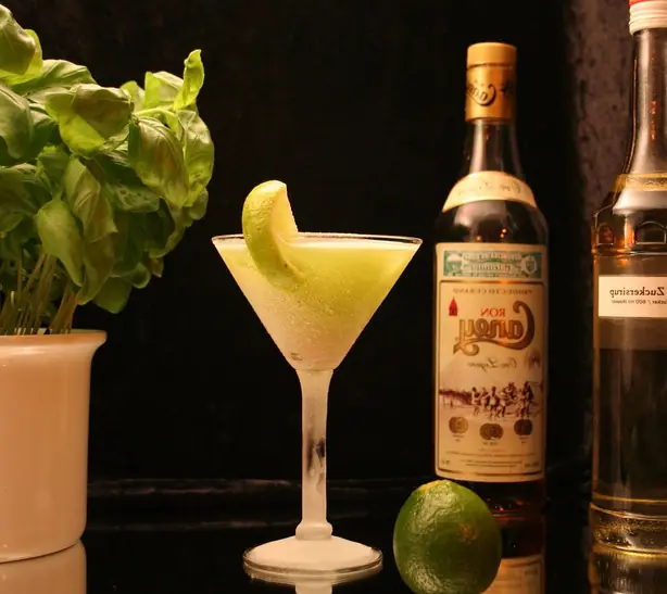 Foto von Klassischer Daiquiri – fertig angerichtet