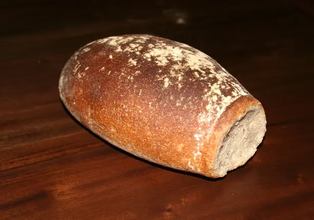 Foto von Schweizer Basler Brot (Basler Laibli) – fertig angerichtet