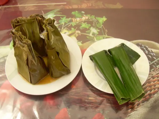 Bubur Lolos Botok Roti – Foto: swaradila from Cirebon, Indonesia (CC BY 2.0)