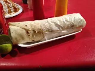 Foto von Burro percherón (Sonora-Riesenburrito) – fertig angerichtet