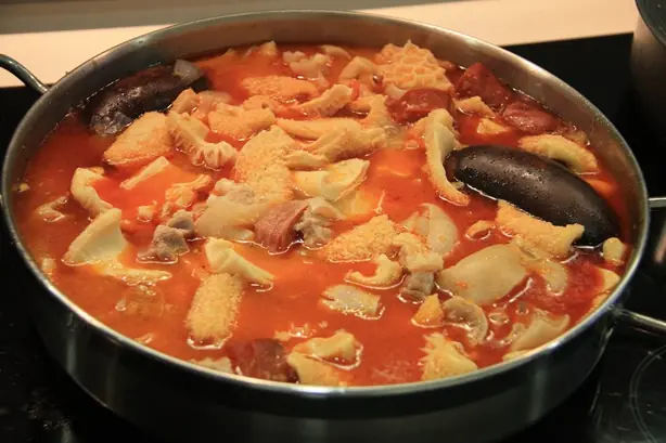 Foto von Callos a la Madrileña (Spanischer Kutteleintopf) – fertig angerichtet