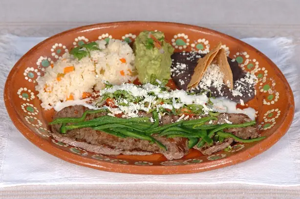 Foto von Carne a la Tampiqueña – fertig angerichtet