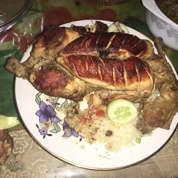 Foto von Durus Kura (Festliches Chittagong-Hähnchen) – fertig angerichtet