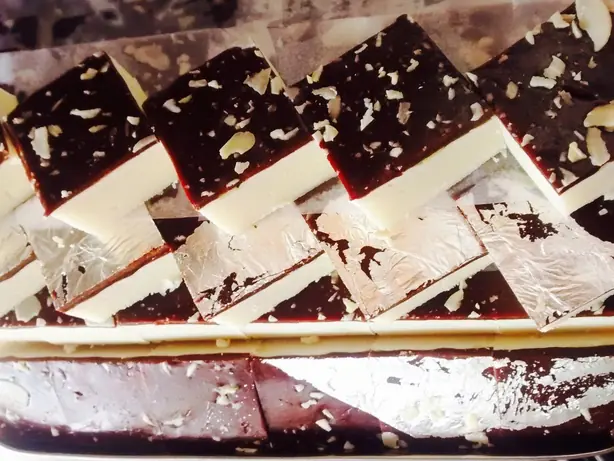 Chocalate barfi – Foto: Ravisharma7496 (CC BY-SA 4.0)