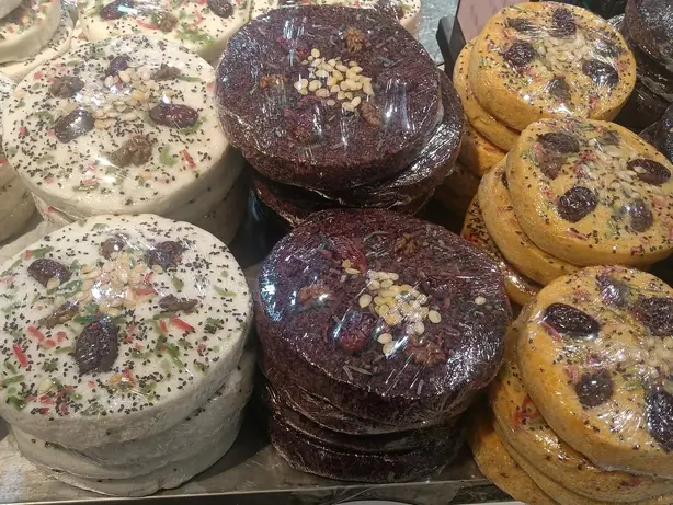 Foto von Traditioneller Chongyang-Kuchen (Chóngyáng Gāo) – fertig angerichtet