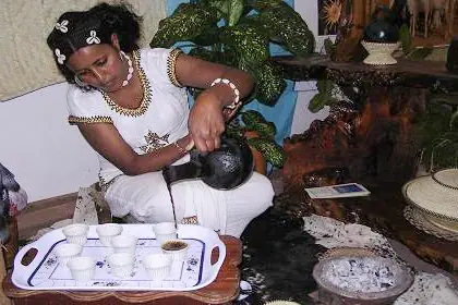 Foto von Äthiopische und Eritreische Kaffeezeremonie (Buna) – fertig angerichtet