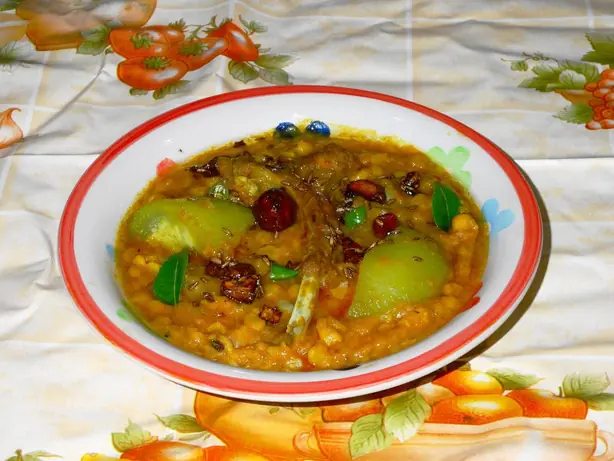 Foto von Hyderabadi Mutton Dalcha – fertig angerichtet