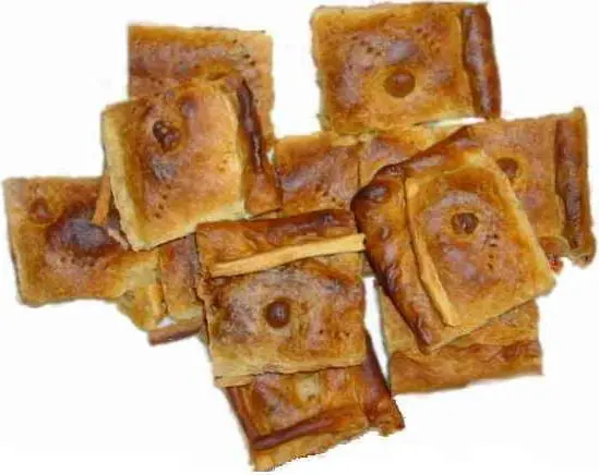 Foto von Klassische Empanadas mit saftiger Rindfleischfüllung – fertig angerichtet