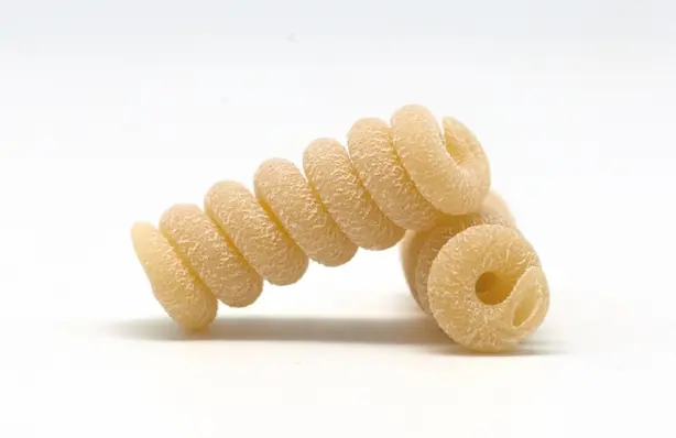 Foto von Hausgemachte Fusilli (Traditionelle Korkenzieher-Pasta) – fertig angerichtet
