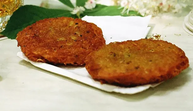 Foto von Klassische Kartoffelpuffer (Reibekuchen) – fertig angerichtet