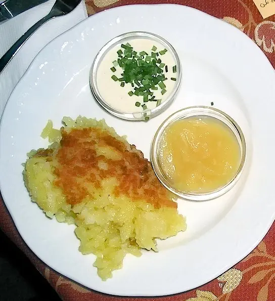 Foto von Bayerischer Kartoffelschmarrn – fertig angerichtet