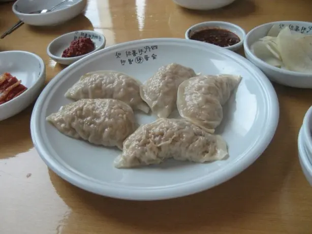 Korean.cuisine-Kimchi mandu-01 – Foto: by Sung Sook (CC BY 2.0)