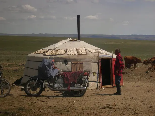 Mongol yurt – Foto: CC-BY-SA from Flickr-User Karl (CC BY-SA 2.0)