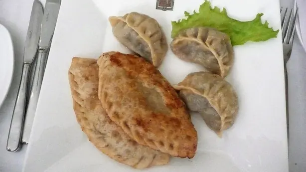 Mongolian Cuisine 02 – Foto: Brücke-Osteuropa (PUBLIC DOMAIN)