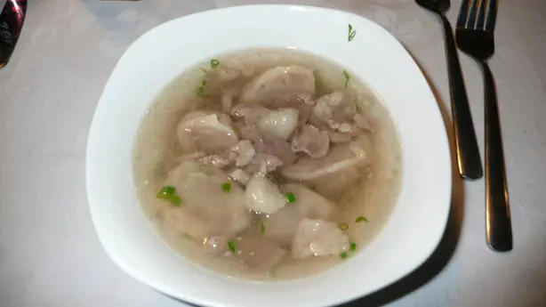 Mutton soup with bansh – Foto: Brücke-Osteuropa (PUBLIC DOMAIN)