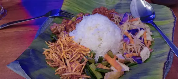 Nasi Rames vegetarian Bamboe Ceria – Foto: Cun Cun (CC BY-SA 4.0)