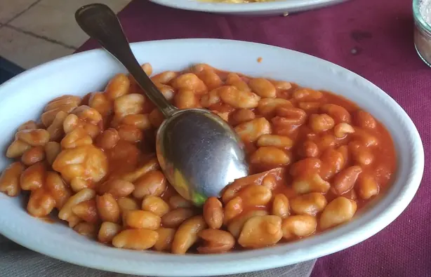 Foto von Pisarei e faśö – Traditionelle Pasta mit Bohnen – fertig angerichtet