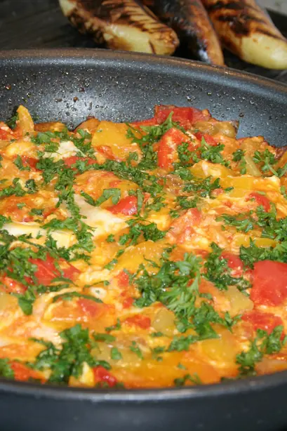 Wikipedia-Bild - Cuisinebg_mishmash.jpg - Foto: Ikonact - PUBLIC DOMAIN