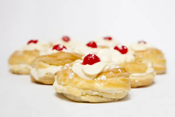 Foto von Italienische Svingi (Zeppole) – fertig angerichtet