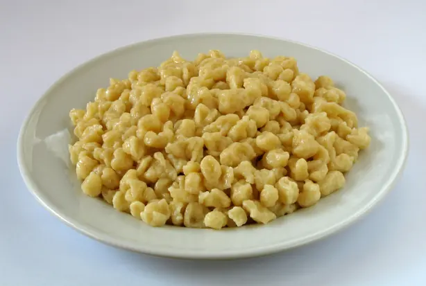 Foto von Klassische Schwäbische Spätzle – fertig angerichtet