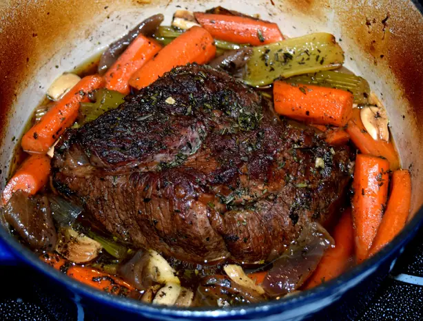 Wikipedia-Bild - American_pot_roast.jpg - Foto: Mark Miller - CC BY-SA 4.0
