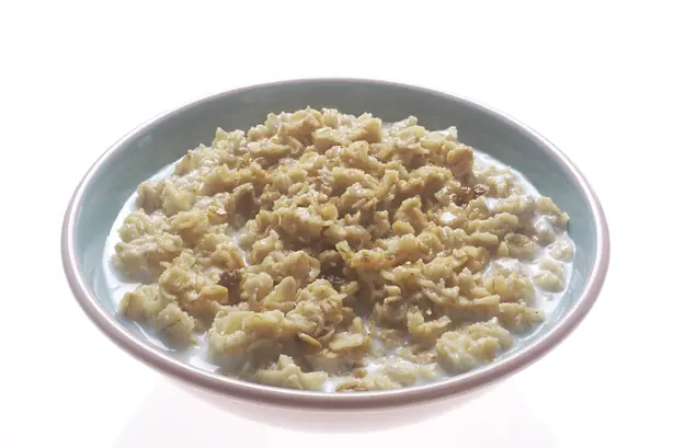 Foto von Klassischer Schottischer Porridge (Haferbrei) – fertig angerichtet