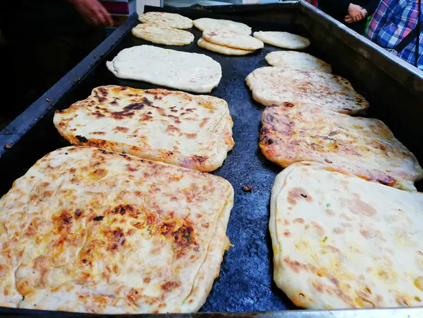 Foto von M'semen - Marokkanische Grieß-Pfannkuchen – fertig angerichtet
