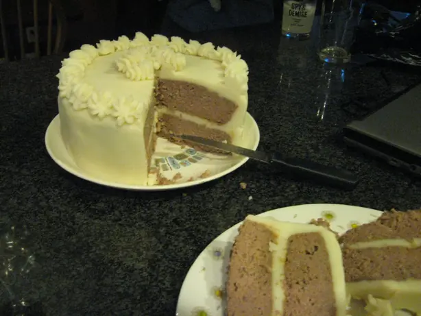 Foto von Meatcake (Herzhafte Hackfleisch-Torte) – fertig angerichtet