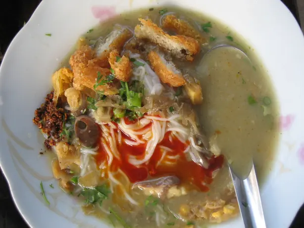 Wikipedia-Bild - IMG_Mohinga.JPG - Foto: Wagaung - CC BY-SA 3.0