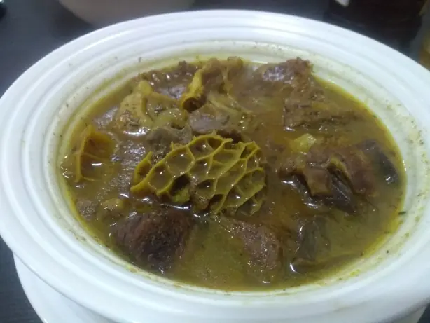 Foto von Original Westafrikanische Pfeffersuppe (Peppersoup) – fertig angerichtet