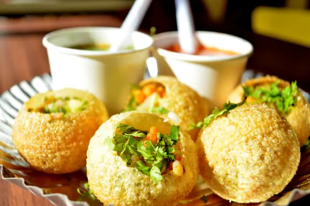 Wikipedia-Bild - Pani_Puri1.JPG - Foto: Sruthi612 - CC BY-SA 4.0