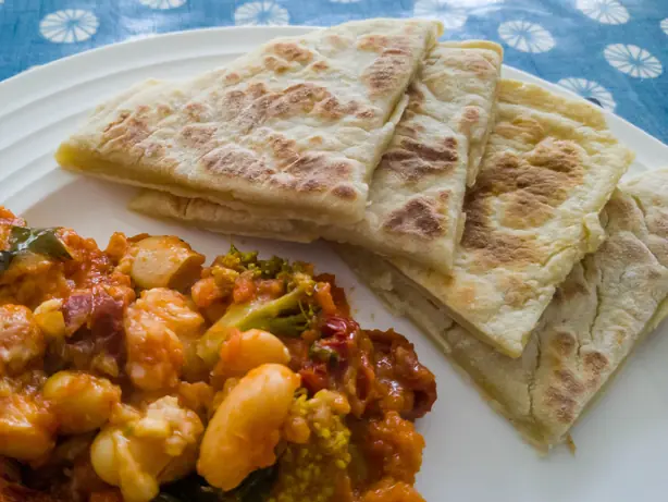 Foto von Schottische Kartoffel-Scones (Tattie Scones) – fertig angerichtet