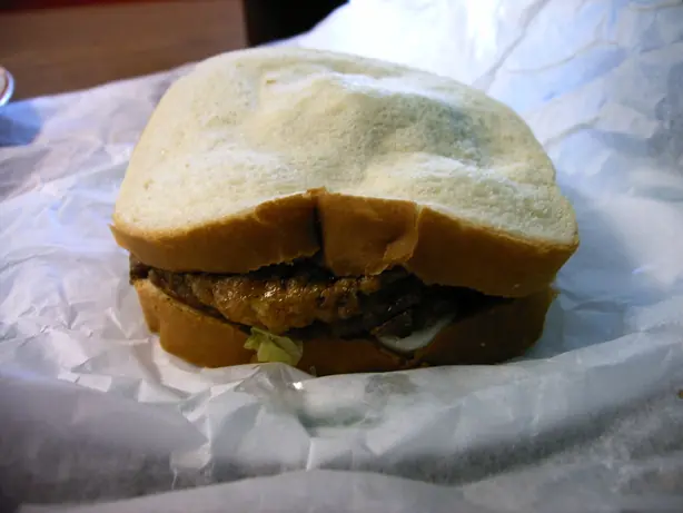 Foto von St. Paul Sandwich – fertig angerichtet