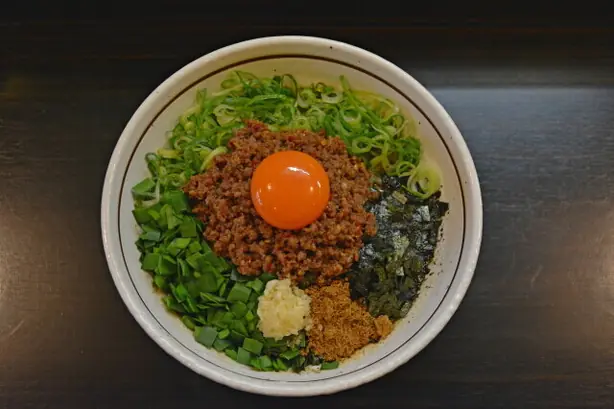 Foto von Taiwan Mazesoba – fertig angerichtet