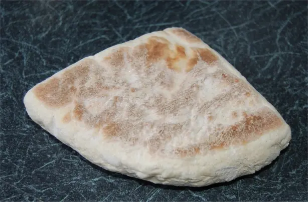 Foto von Traditionelles Irisches Soda Bread – fertig angerichtet