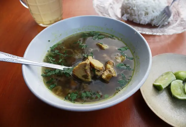 Soto Babi Bali 1 – Foto: Gunawan Kartapranata (CC BY-SA 4.0)