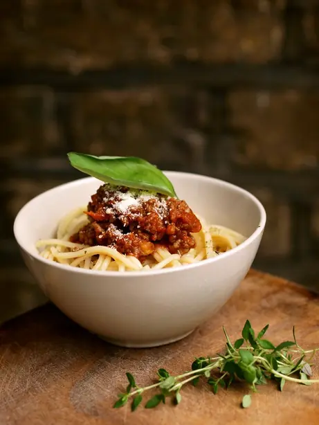 Foto von Traditionelles Ragù alla Bolognese – fertig angerichtet