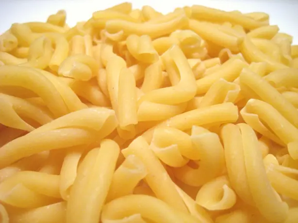 Foto von Klassische Strozzapreti (Priesterwürger) – fertig angerichtet
