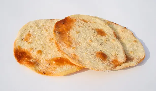 Foto von Tortas de Aceite (Spanische Olivenöl-Fladen) – fertig angerichtet