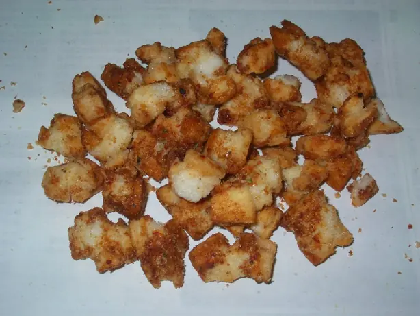 Foto von Agemochi – Knusprig frittierte japanische Reiskuchen – fertig angerichtet